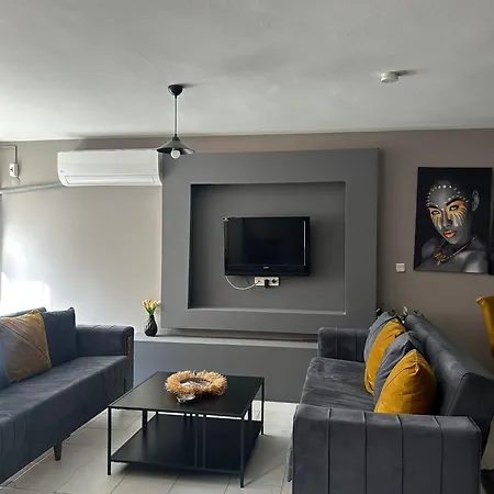No 19 Pendik 12 Apartment